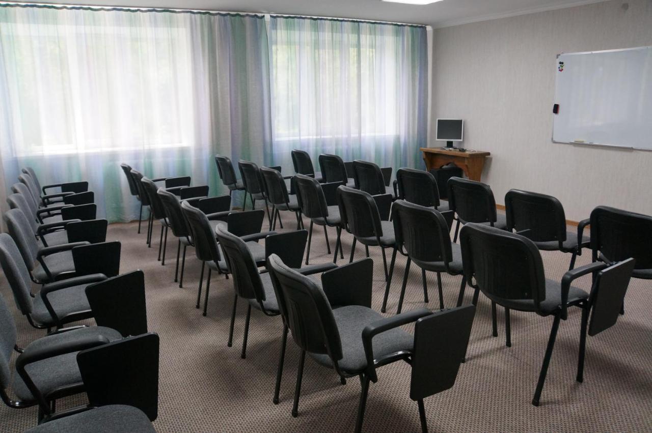 Galirad Hotel Uszty-Kamenogorszk Kültér fotó