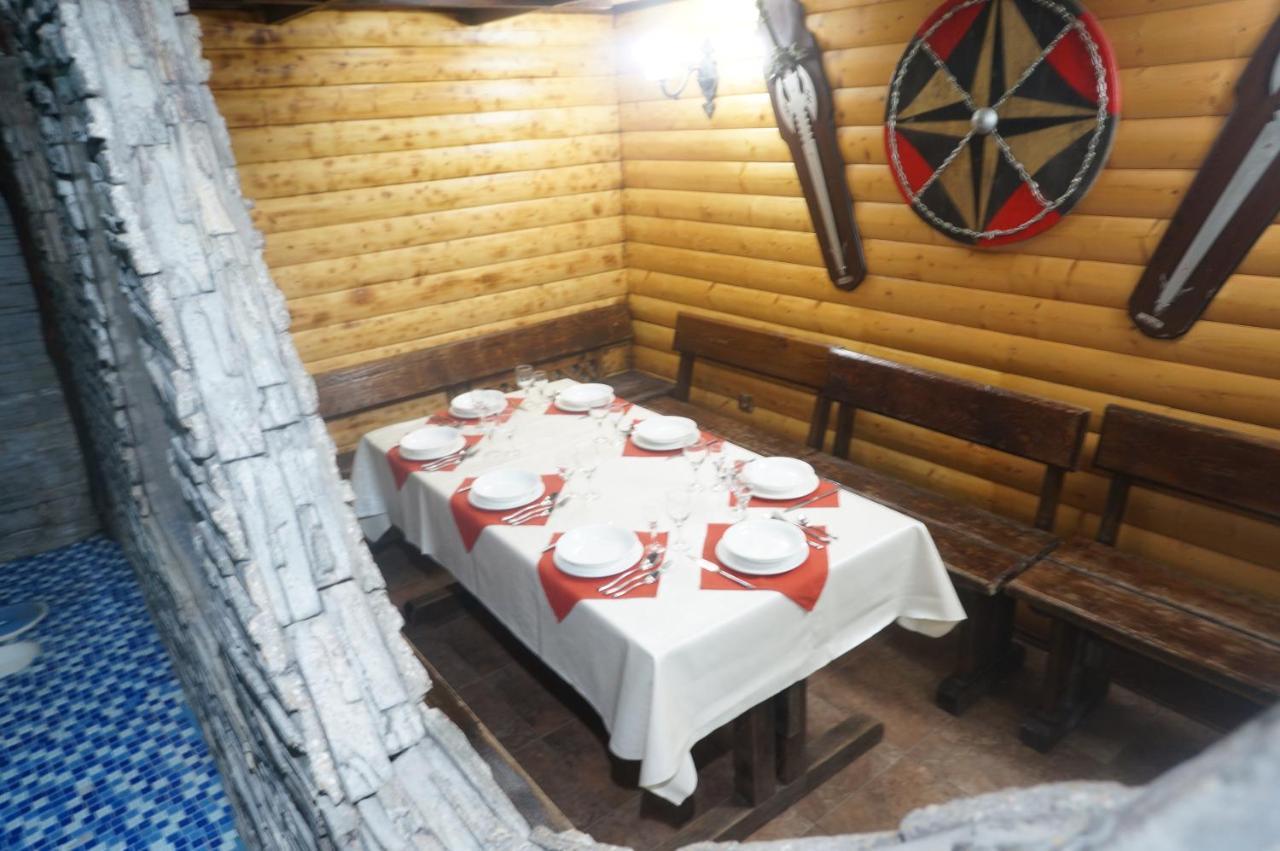 Galirad Hotel Uszty-Kamenogorszk Kültér fotó